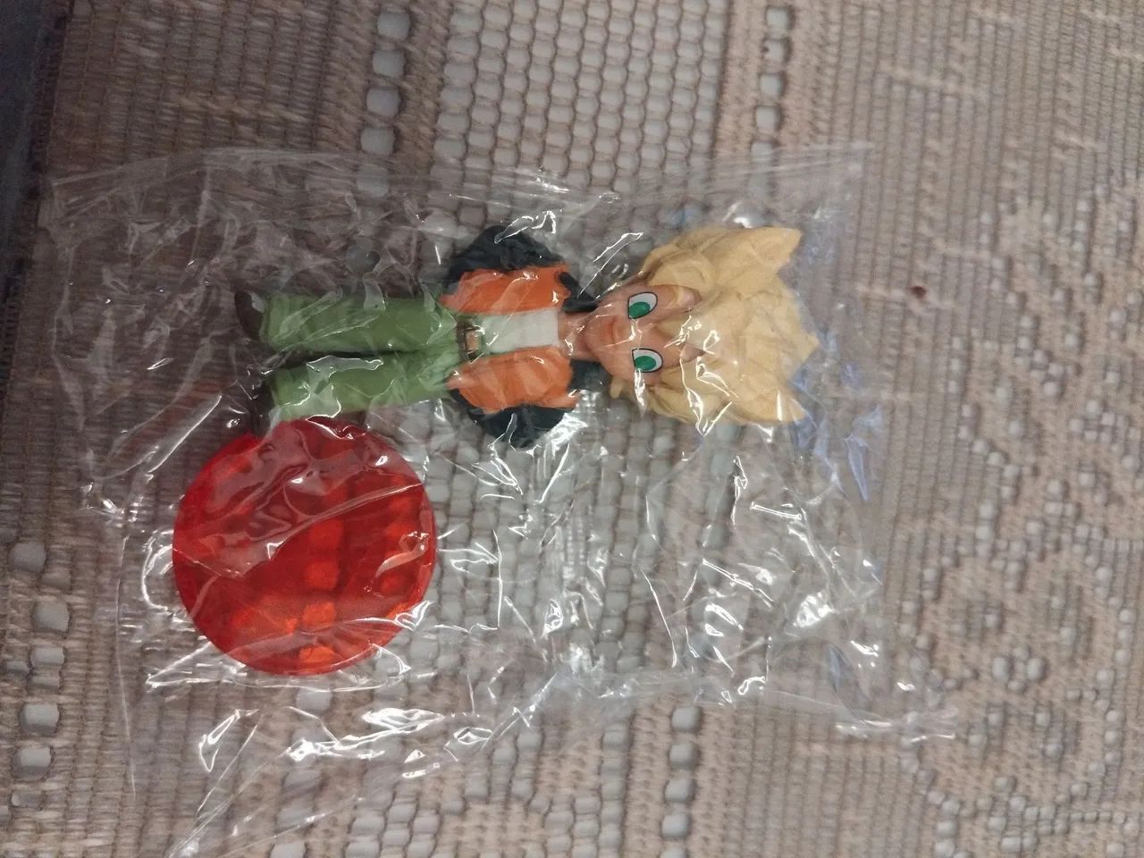 Goku sj 2 de 7 a 8 cm