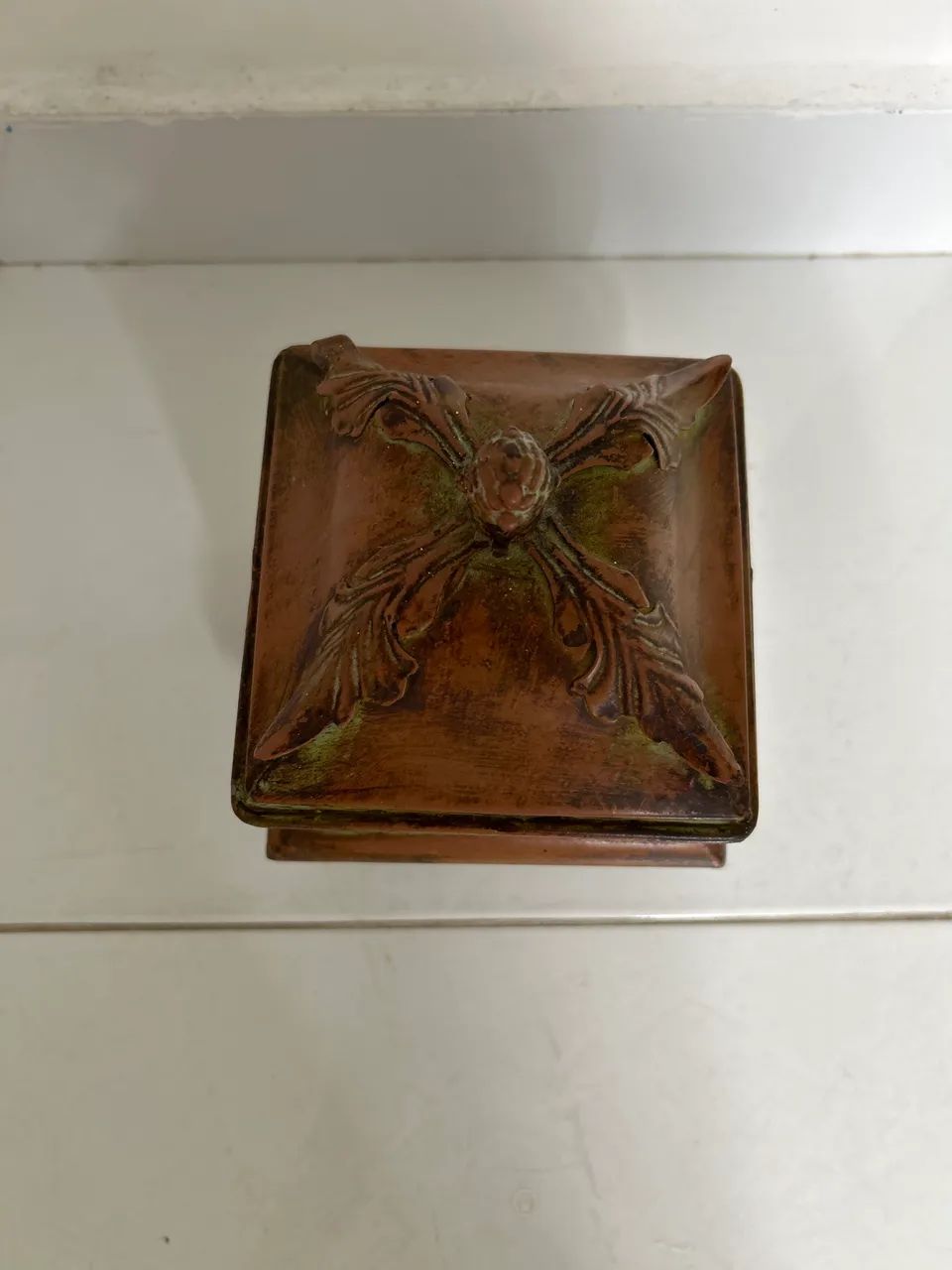 Caixa decorativa de ferro - Foto 2