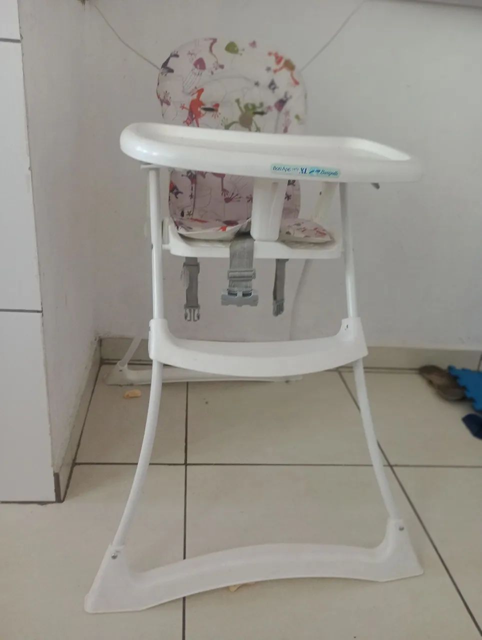 Cadeira alimentação  - Foto 2
