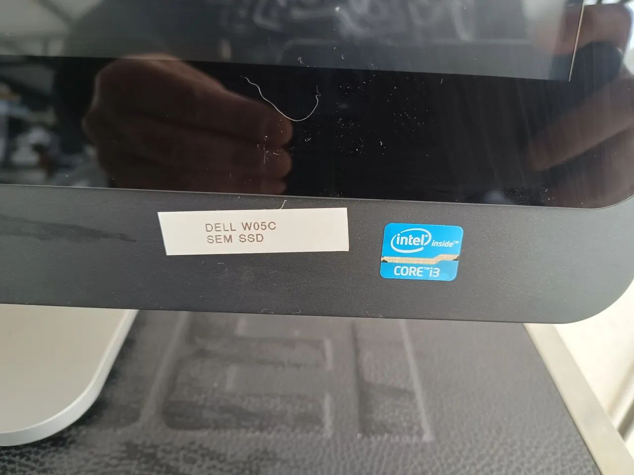 Dell Inspiron One 2330, i3, 23 polegadas com tela touch screen, modelo W05C/W05C001.  - Foto 2