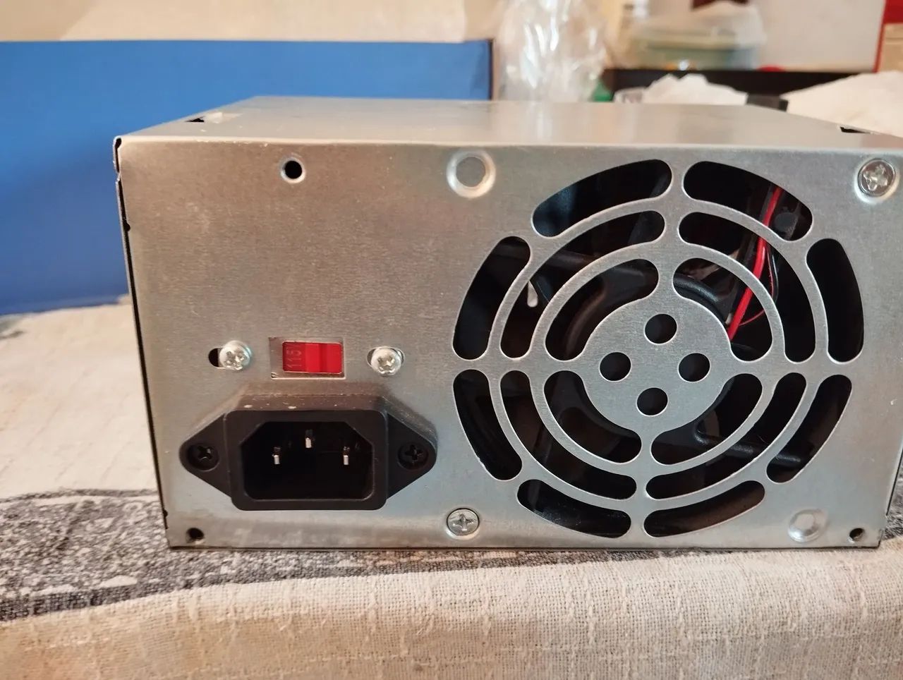 Fonte 230w retirada peças - Foto 3
