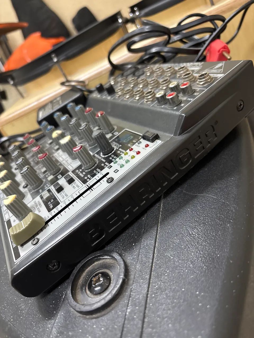Mesa de som Behringer Xenys 1002FX - Foto 3