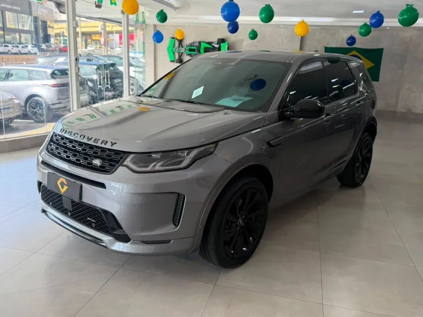 Land Rover Discovery 2023