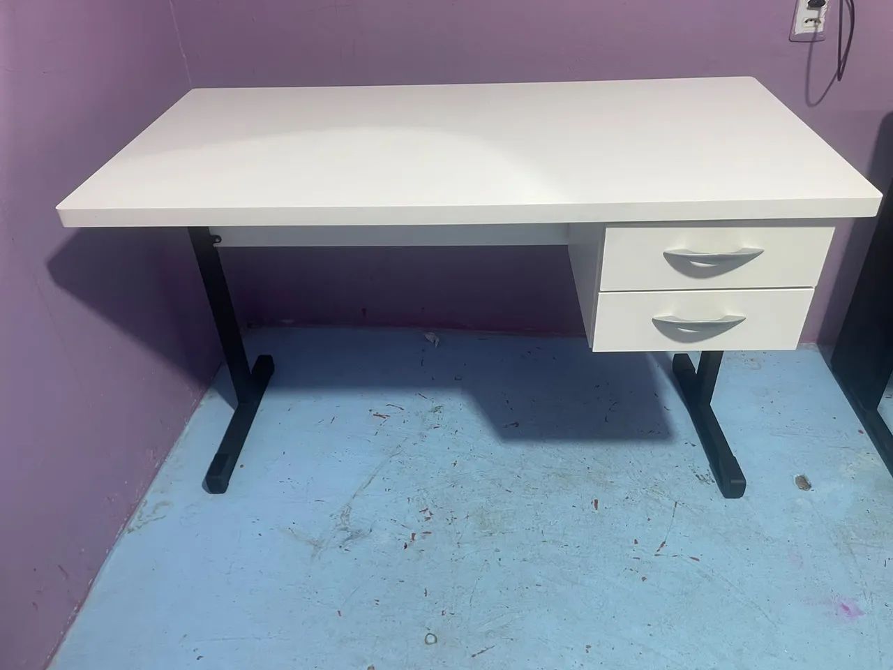 Mesa branca escrivaninha  - Foto 2