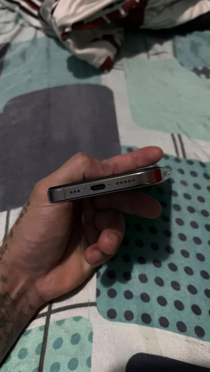 iPhone 16 pro  - Foto 5