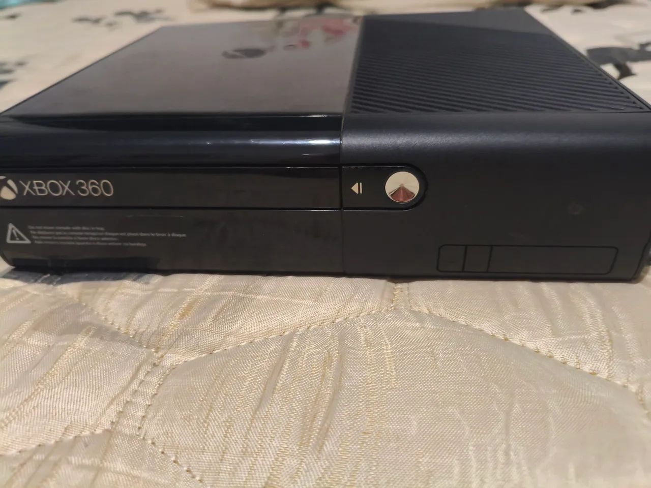 Xbox 360 + acessórios 