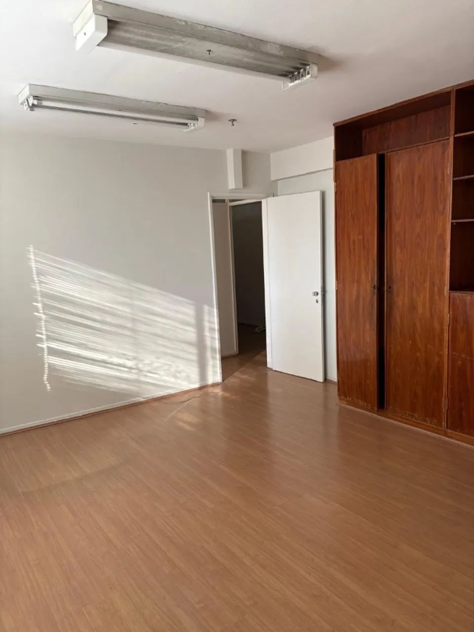ALUGO SALA COMERCIAL NO CENTRO RJ | 50 m² | 26º ANDAR   - Foto 5