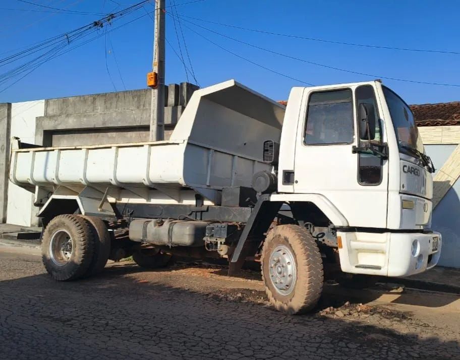 Caçamba FORD/CARGO