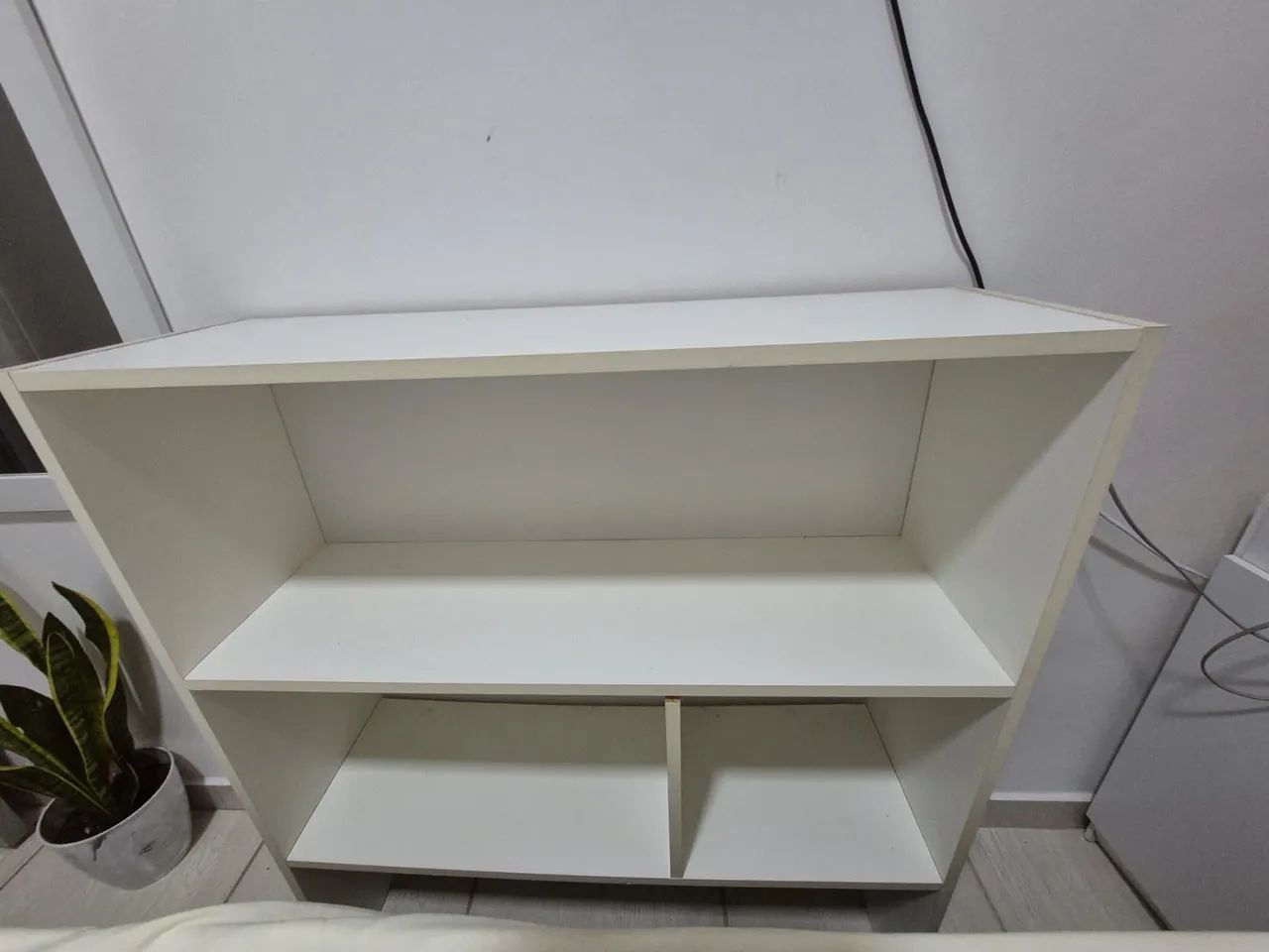 Estante de quarto 