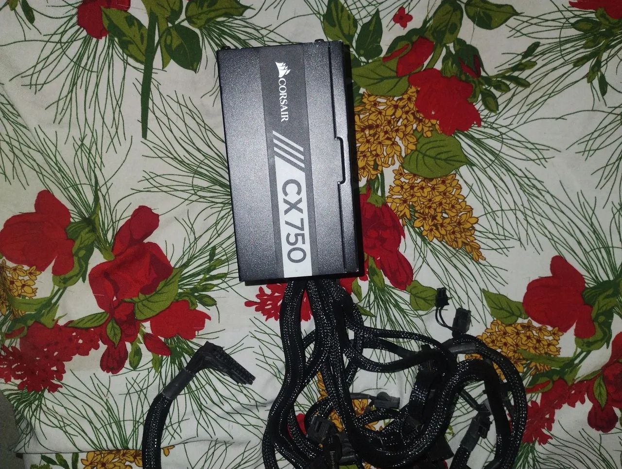 Fonte Corsair 750w  - Foto 2