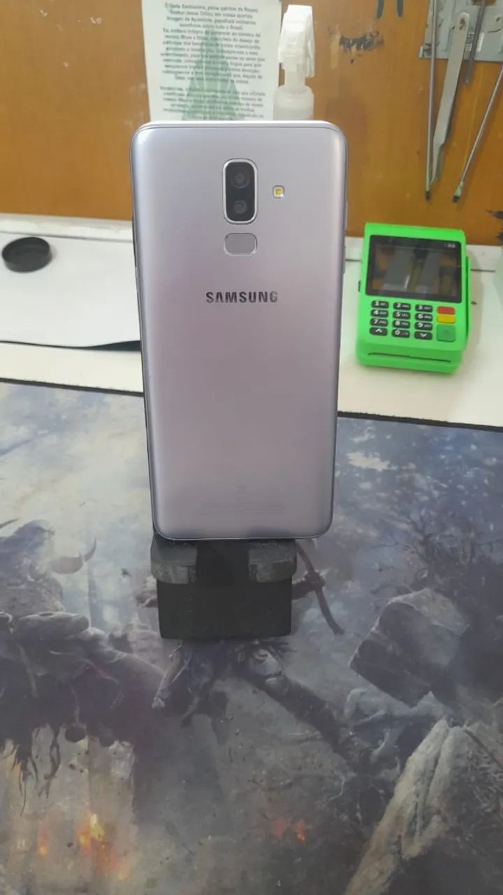 Celular J8 - Foto 2
