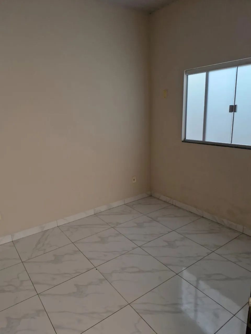 Aluga-se casa, região central.  - Foto 2