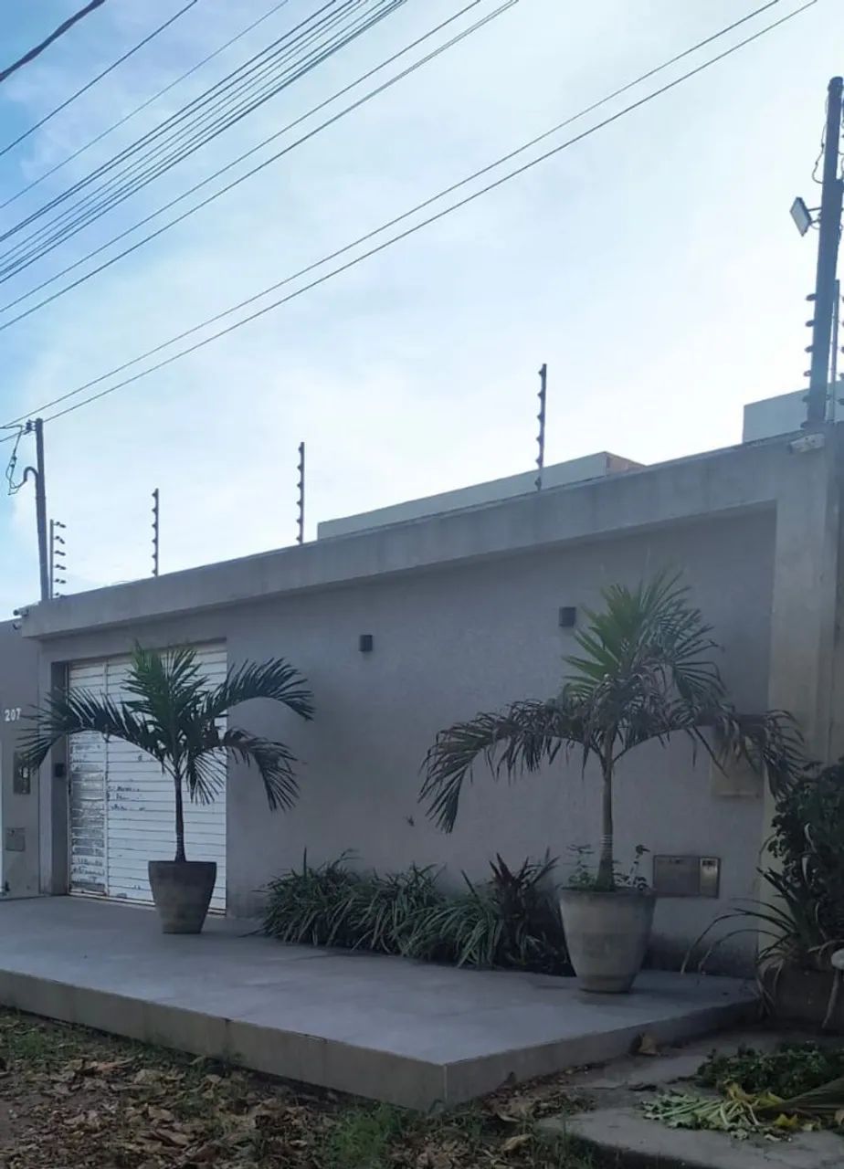 Excelente Casa Próxima à Praia| 3/4 com Suíte | 235m²
