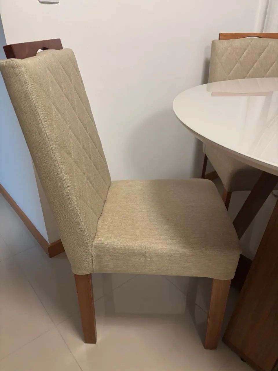 Mesa com 4 cadeiras - Foto 3