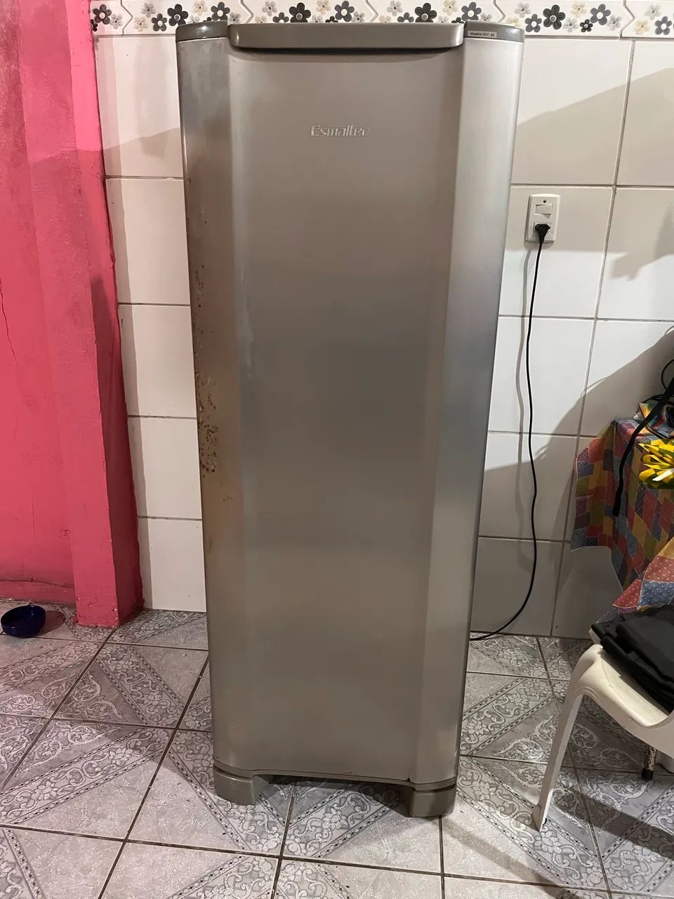 Geladeira Esmaltec Roc35 cinza