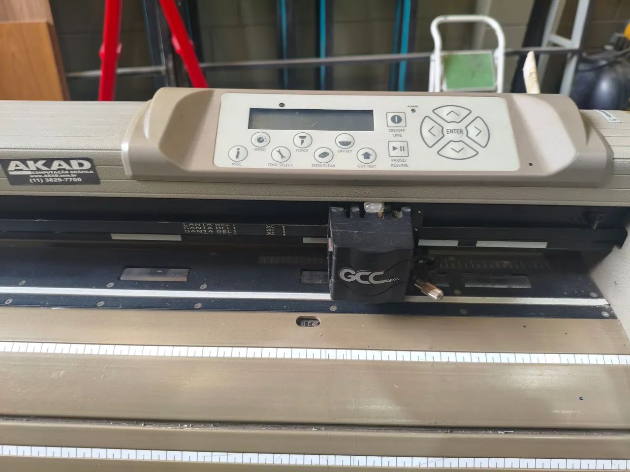 Plotter de impressão e de recorte para tirar peças - Foto 5