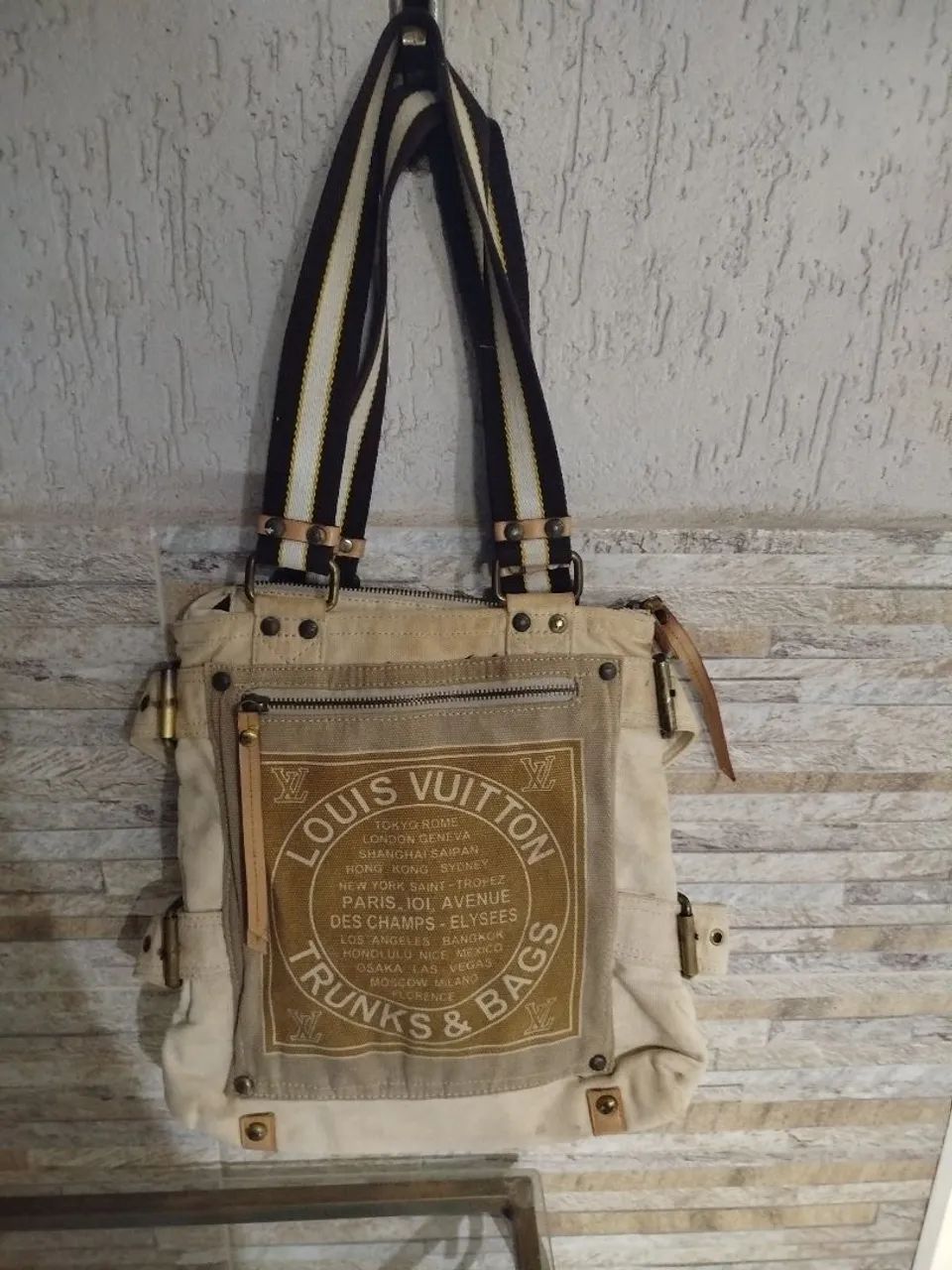 Bolsa Louis Vuitton 