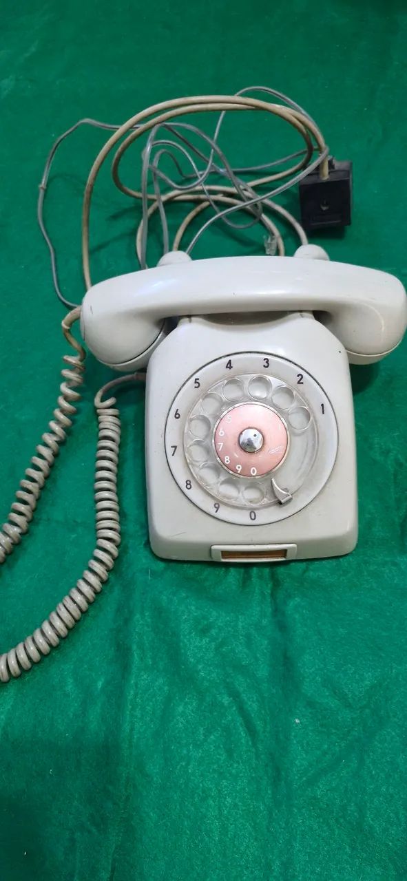 Telefone antigo funcionando