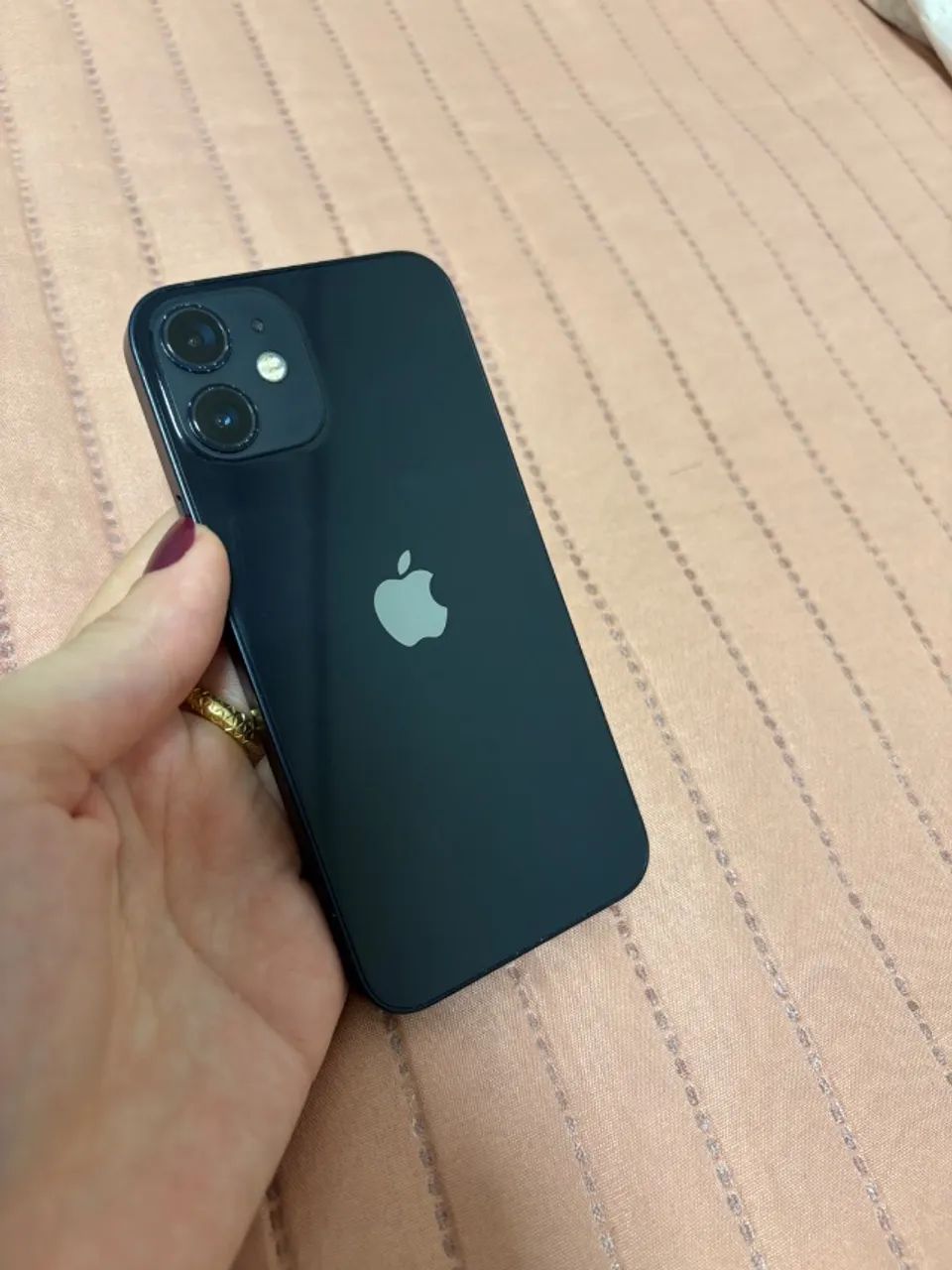 iPhone 12 mini 