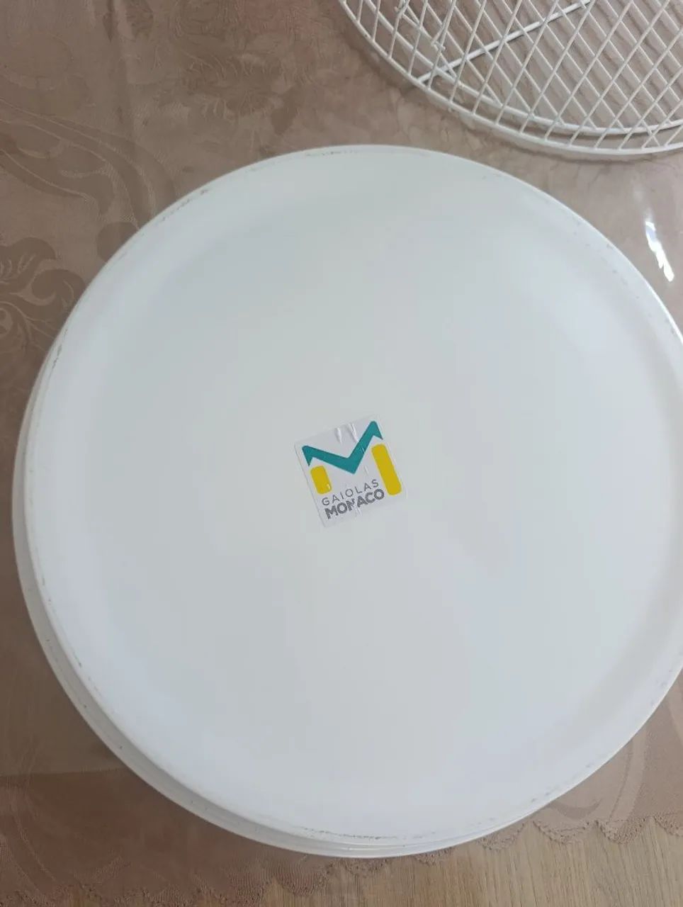 Vende-se uma gaiola para calopsita,papagaio ,etc - Foto 6
