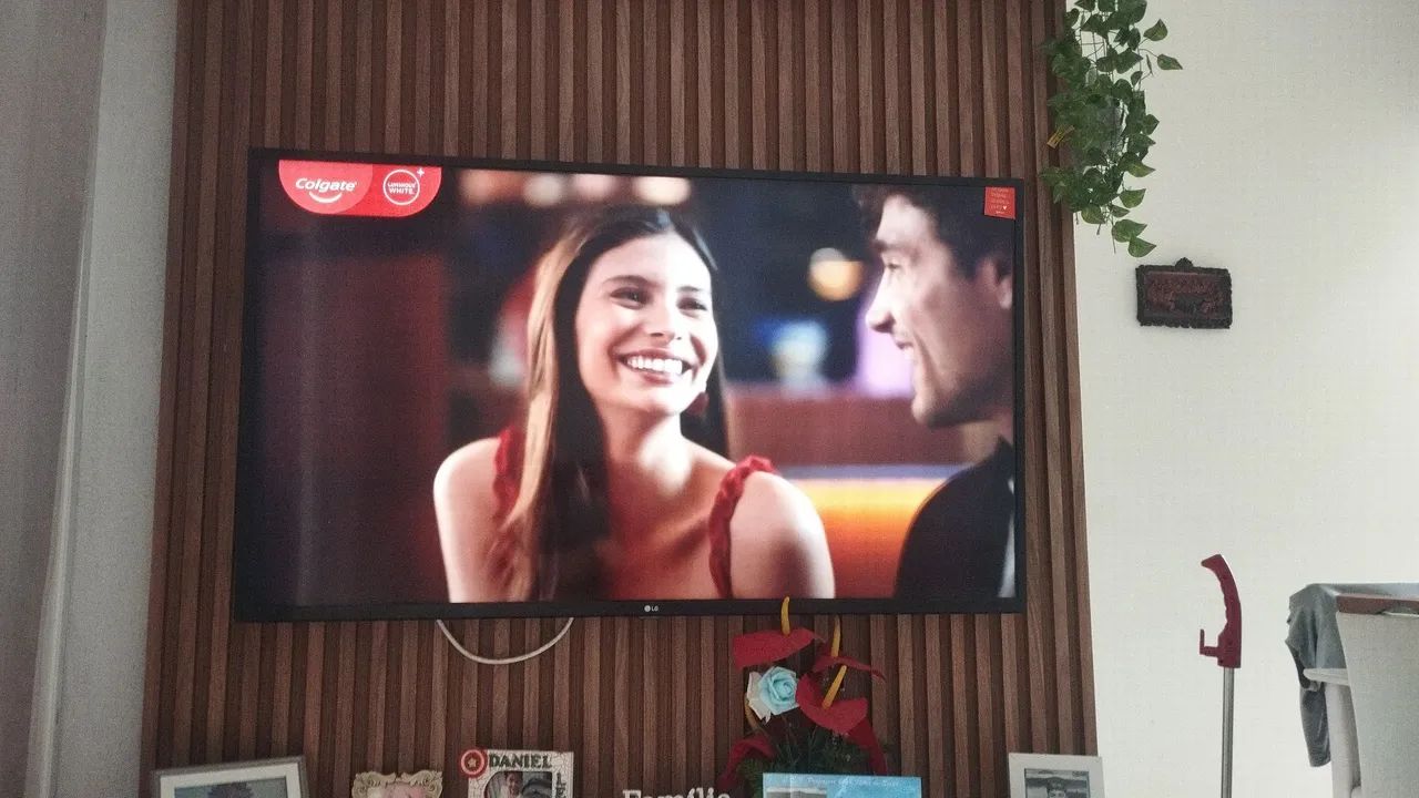 Smart TV LG 43' com Alexa integrada