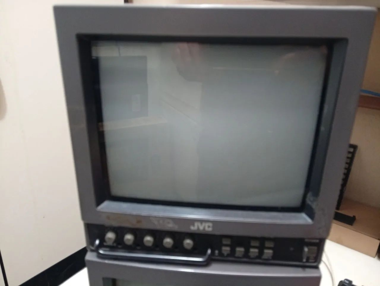 Monitor CRT JVC tubo 10 polegadas  - Foto 3