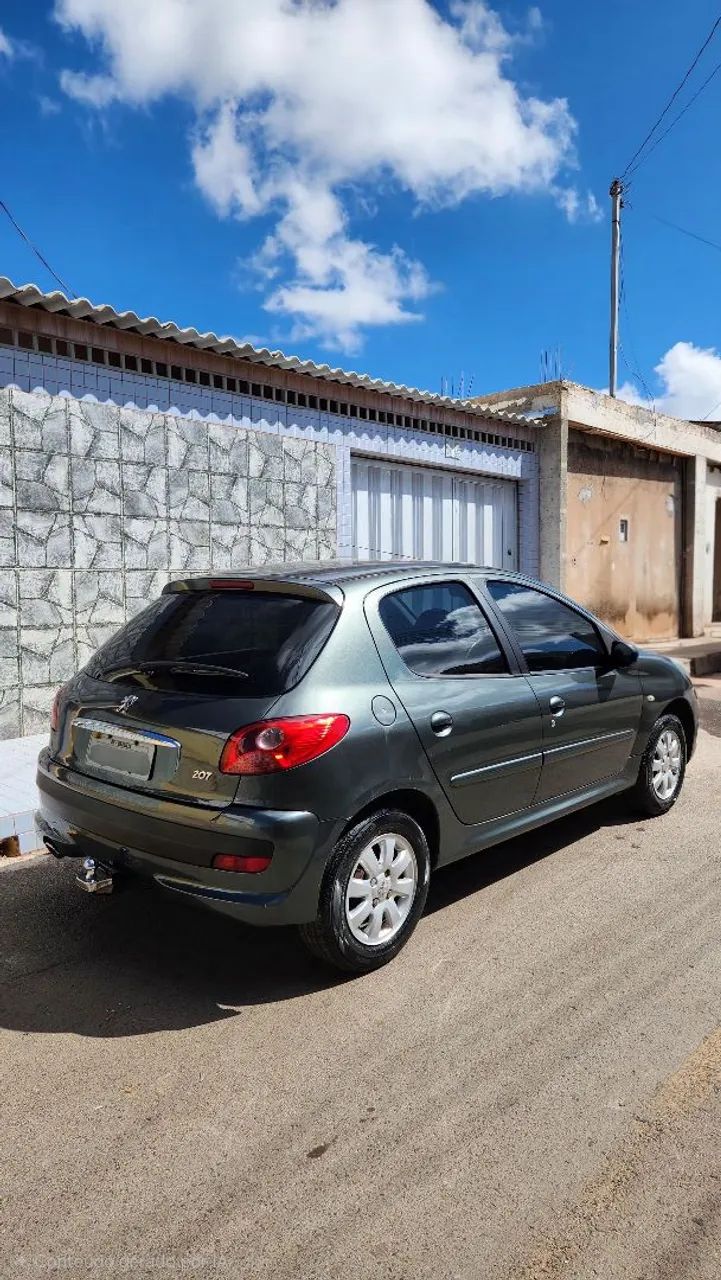 Peugeot 207 2010