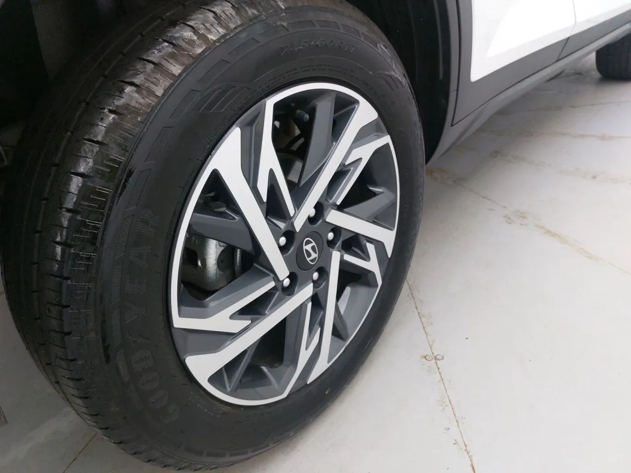 Hyundai Creta Limited 1.0 TB 12V Flex Aut., foto 14 de 18