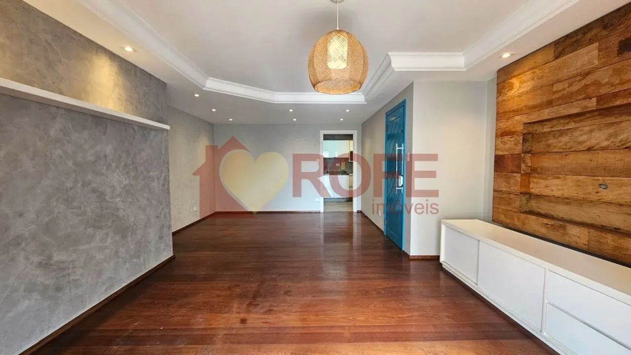 Apartamento com 3 dormitórios, 1 suíte e com 2 vagas e com 115m² - Moema - Foto 2
