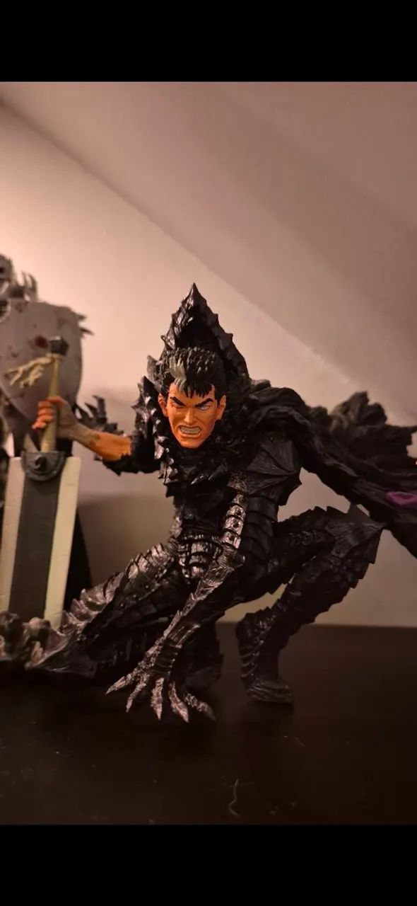 Guts berserk ichiban original com caixa