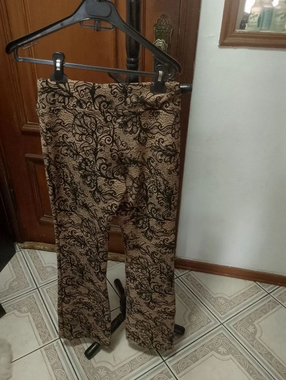 Calça de elastano  - Foto 4