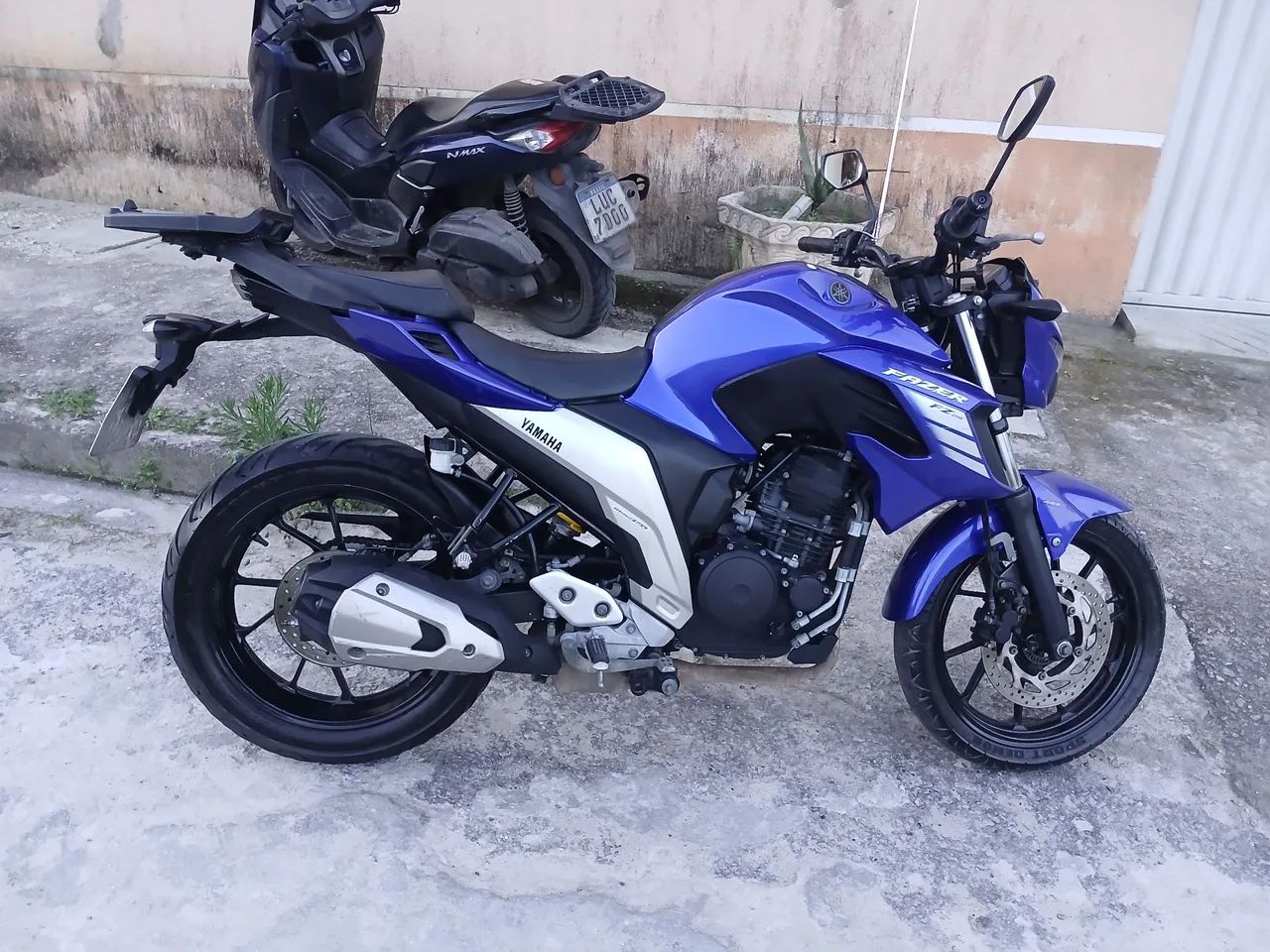 Moto