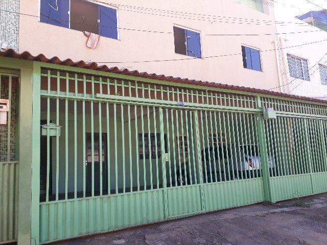 Excelente prédio com 7 aparts,1 loja,+1 terraço renda de 7 mil mês, na qr 410 Samambaia No - Foto 11