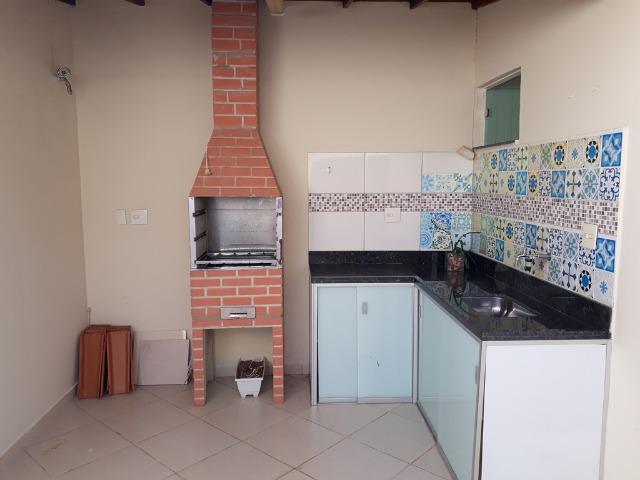 (R$290.000) Casa Seminova c/ Garagem p/ 02 Carros e Área Gourmet - Bairro Morada do Vale - Foto 16