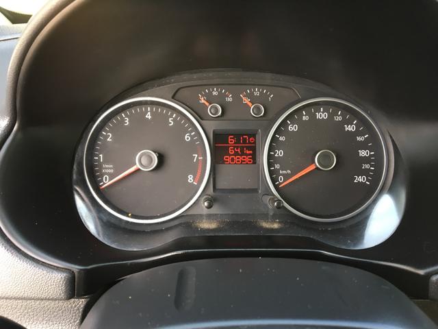VW Voyage Trendline 1.6 2014 - Foto 9