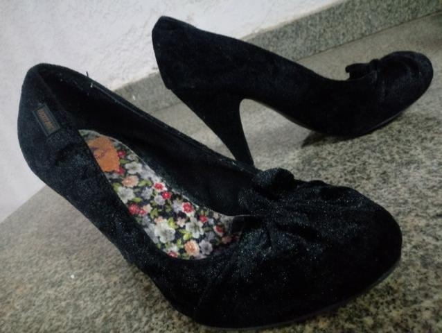 Sapatos, bota de salto 7 pares, número 37 - Foto 4