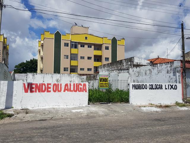 Vendo excelente Terreno muito bem localizado no bairro Avenida Oliveira Paiva - Foto 4