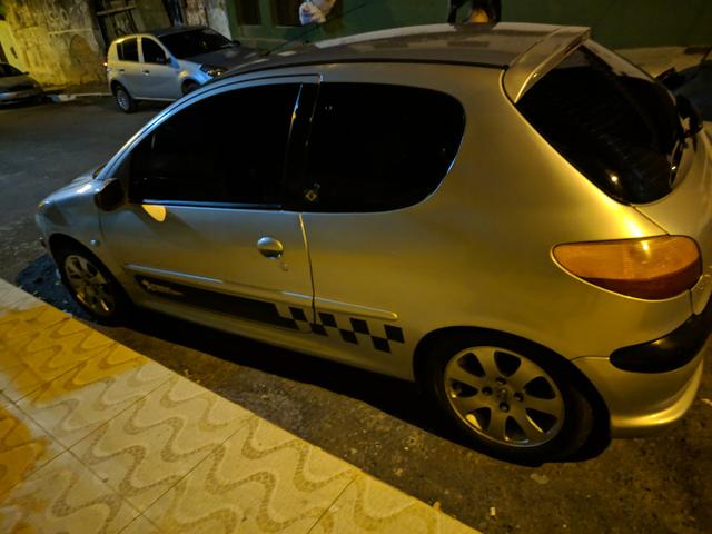 Peugeot 206 - Foto 4