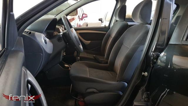 Renault Sandero Privilege 1.6 - Foto 11