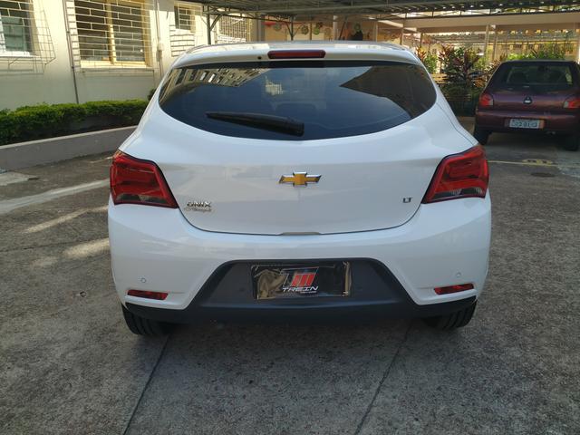 Onix LT 1.4 automático - Foto 12