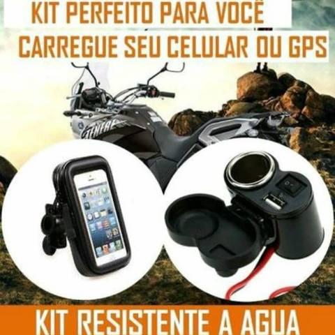 Kit suportes + carregador impermeável.Loja no Centro de Cachoeirinha