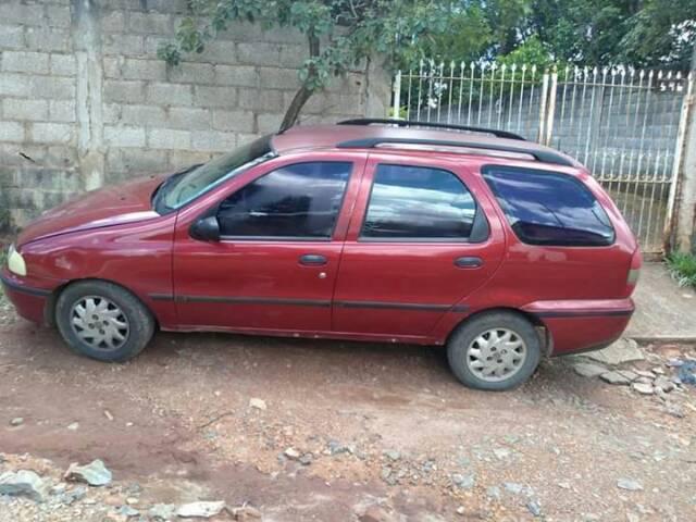 Palio 98 completa $7500 vendo ou troco pro moto