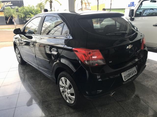 Chevrolet onix lt.14 - Foto 4