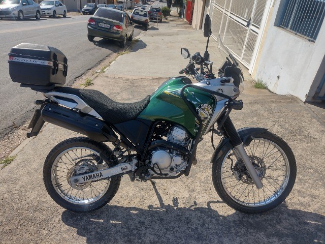 YAMAHA XTZ 250 TENERE BLUEFLEX 2019 VERDE IMPECAVEL COM APENAS 19.000KM