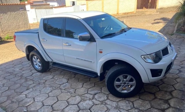 L200 TRITON