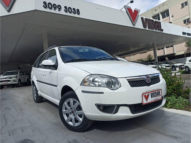 FIAT PALIO WEEKEND WEEKEND ATTRACTIVE 1.4 THIAGO 83- *