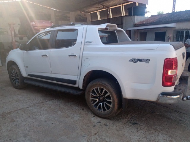 S10 HIGH COUTRY 2.8 4X4DIESEL 2019 VALOR R$ 210 MIL
