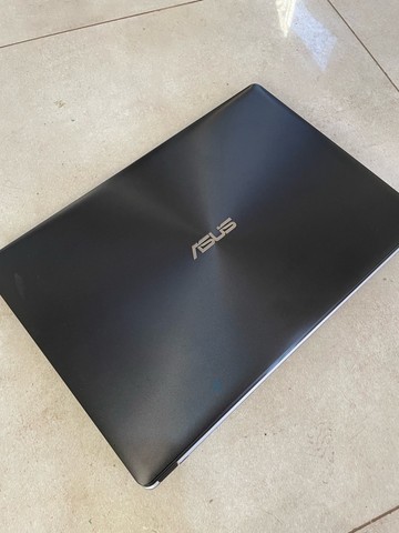 Notebook gamer Asus i5 com placa de vídeo e ssd impecável