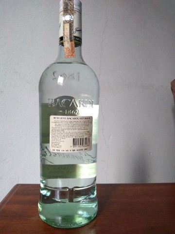 Rum Bacardi Superior carta blanca 980ml para colecionadores . - Foto 2