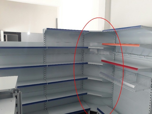 GONDOLAS, PRATELEIRAS PARA MERCADO E SUPERMERCADO TENHO PRONTA ENTREGA  PARA ESTE  MÊS  - Foto 3